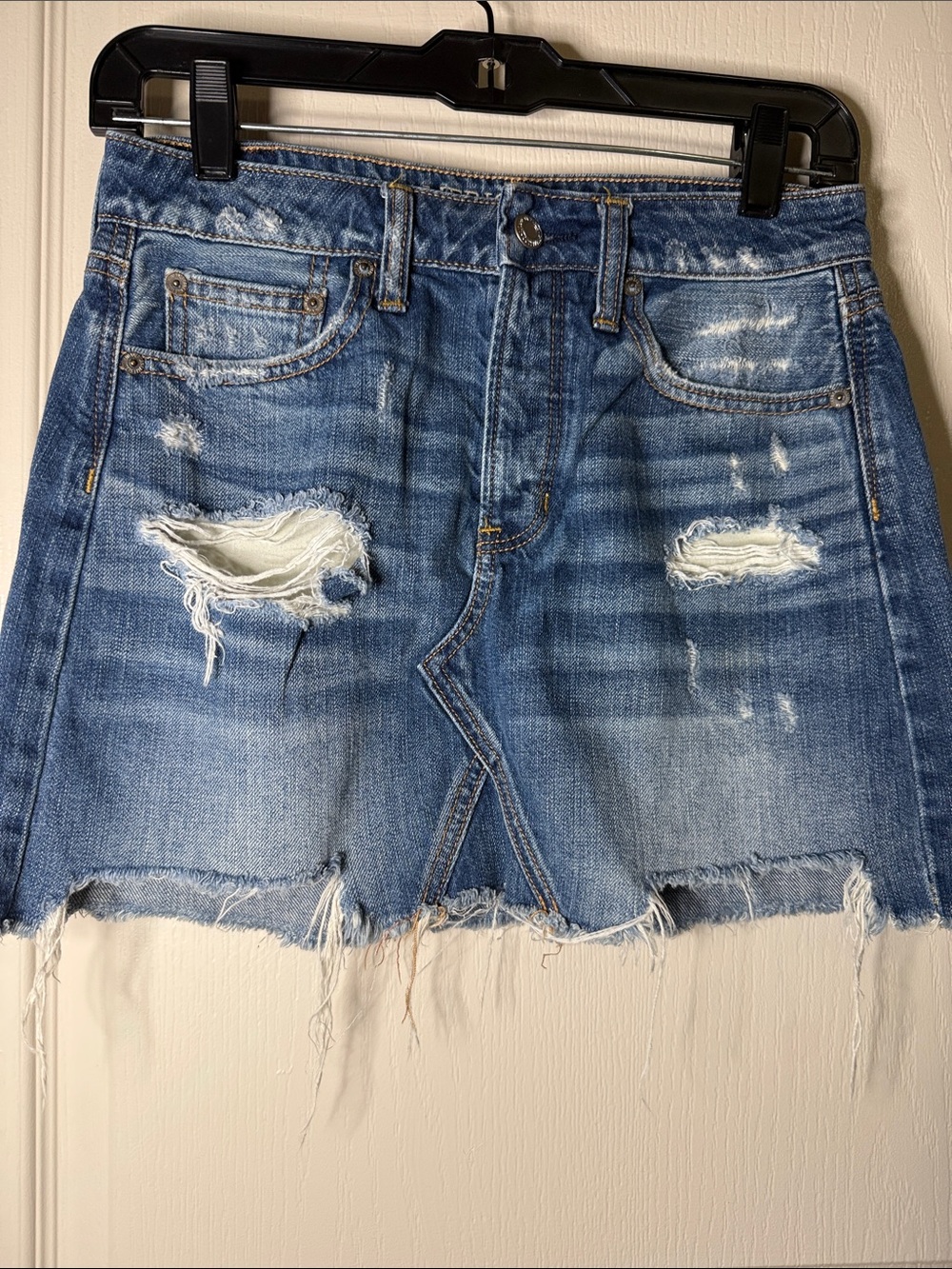 American Eagle Outfitters Blue Distressed Denim Mini Skirt Sz 0